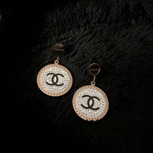 Gold/diamond earrings